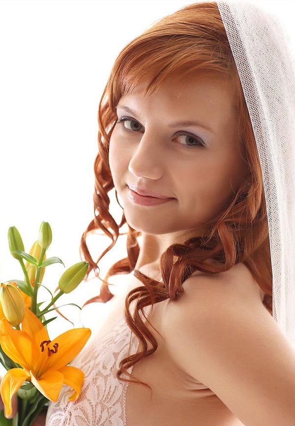 Фаина, 24