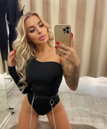Жанна, 22